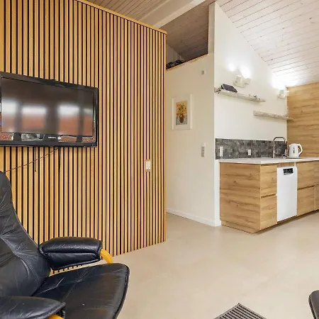 Cozy Coastal Retreat In Gronhoj-by Traum Løkken