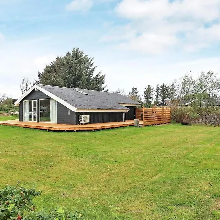 Cozy Coastal Retreat In Gronhoj-by Traum *