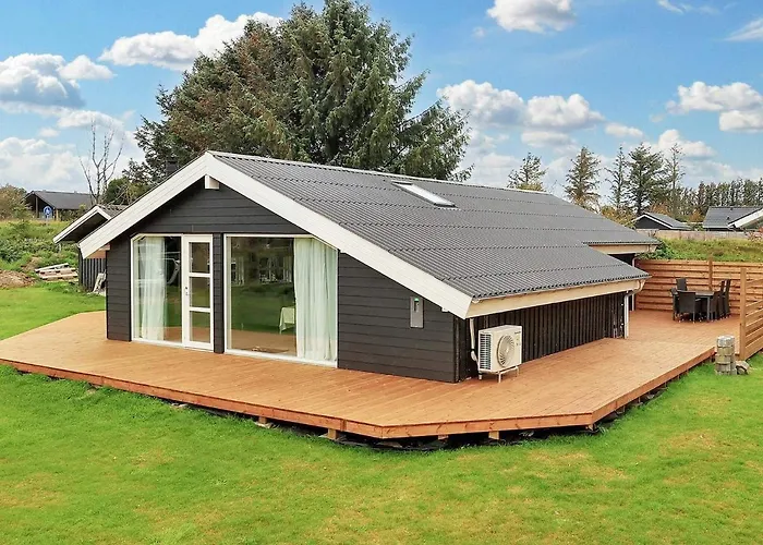 Cozy Coastal Retreat In Gronhoj-by Traum *